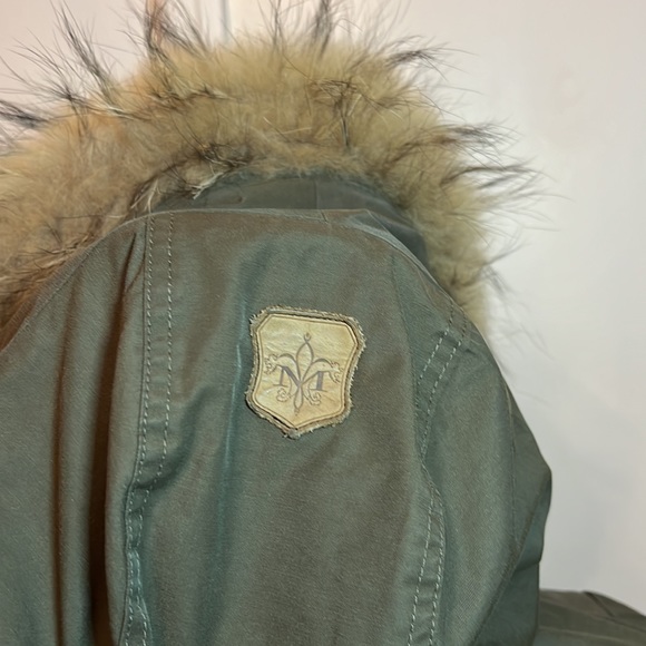 Mackage Jacket with furr - Picture 3 of 5